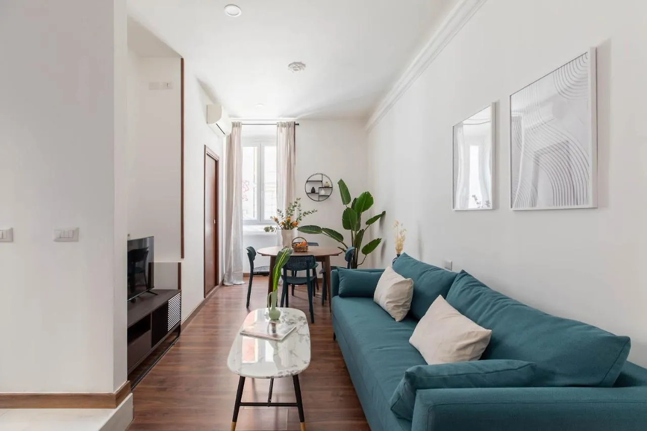 Apartment Iflat Colosseum Charming Flat Rome Italy